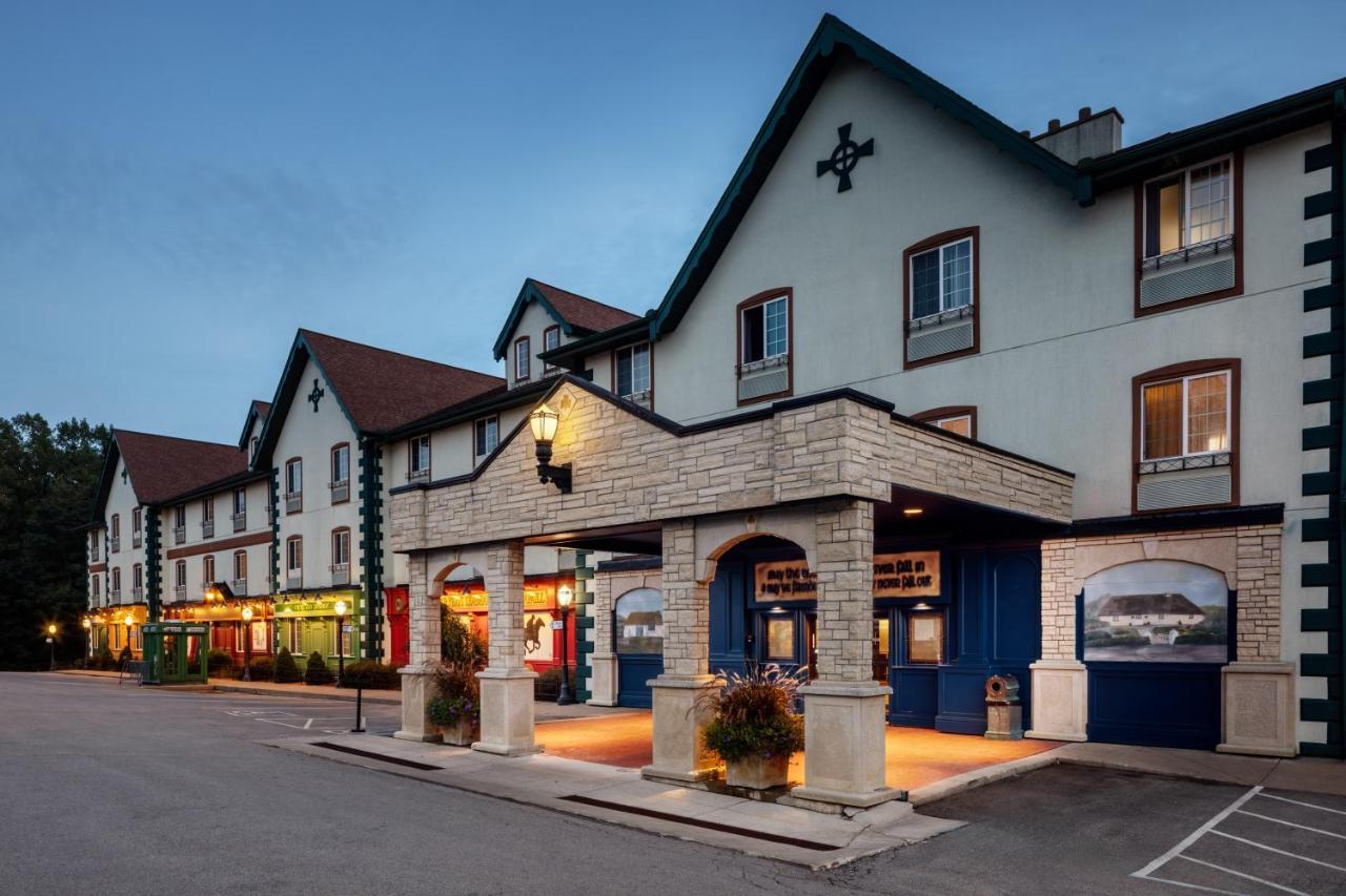גלנה Irish Cottage Inn & Suites מראה חיצוני תמונה